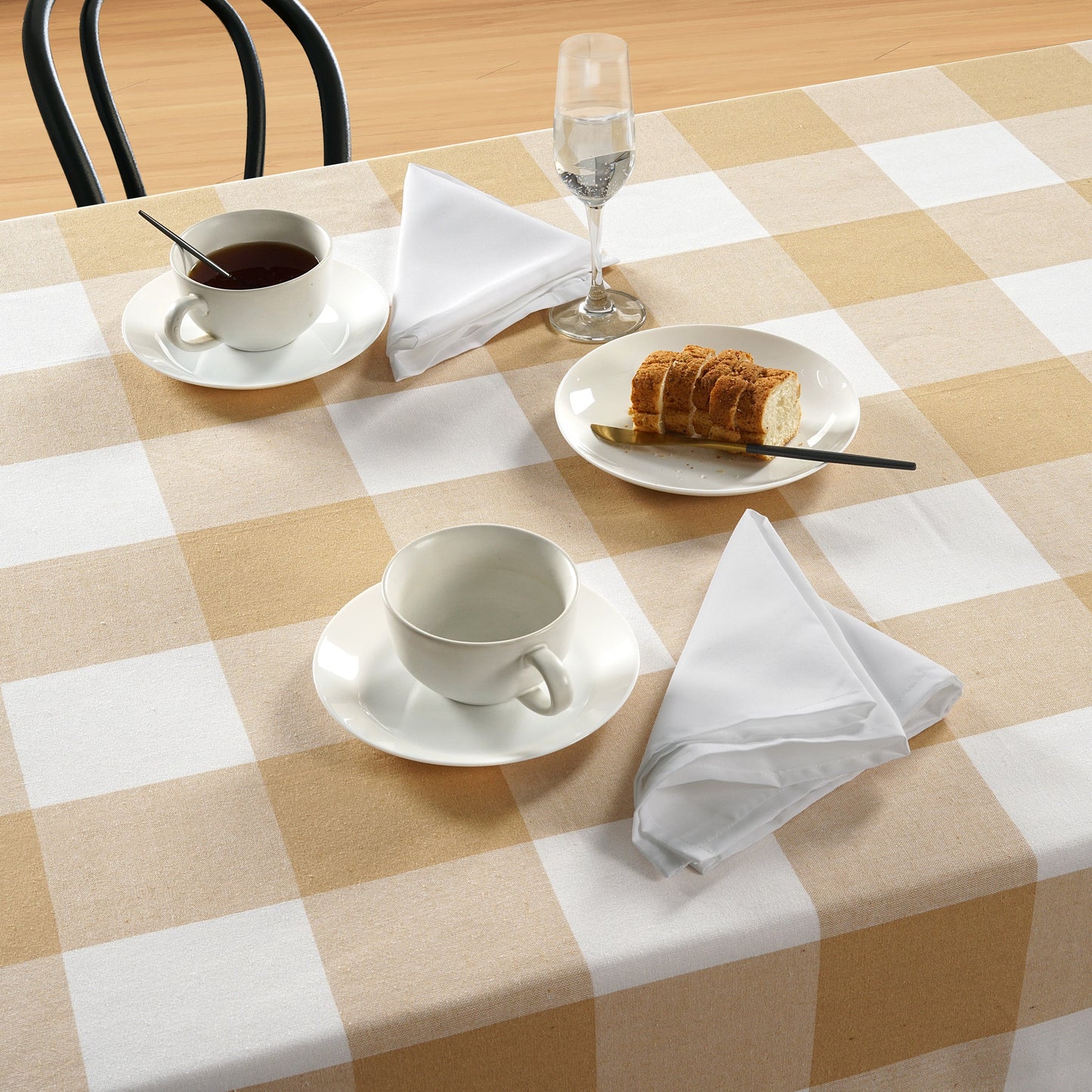 Tablecloth 10 seat 150x304cm - Beige Check